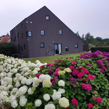Luxury Holiday Home With Private Terrace Langweer Exteriér fotografie