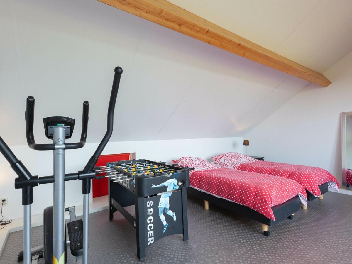 Luxury Holiday Home With Private Terrace Langweer Exteriér fotografie
