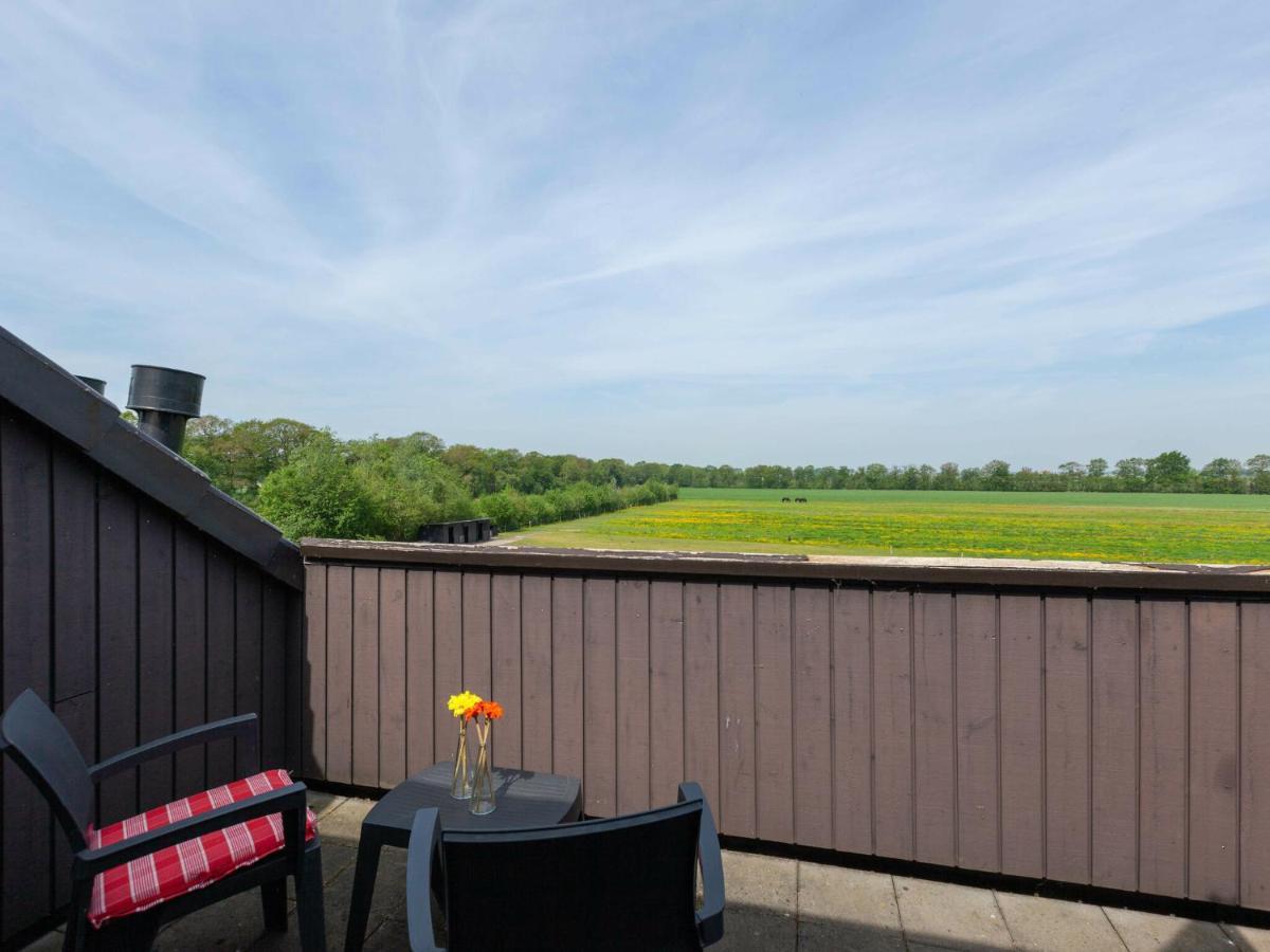 Luxury Holiday Home With Private Terrace Langweer Exteriér fotografie