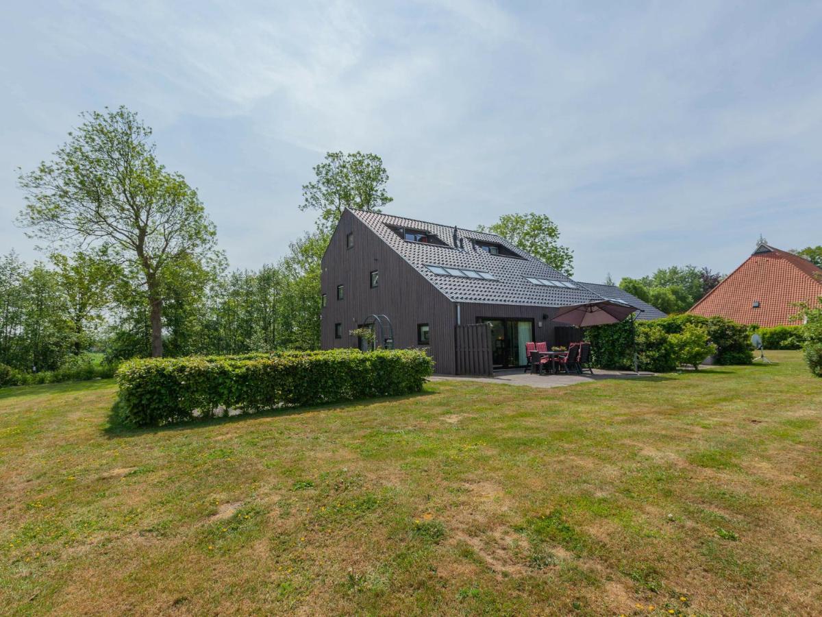 Luxury Holiday Home With Private Terrace Langweer Exteriér fotografie